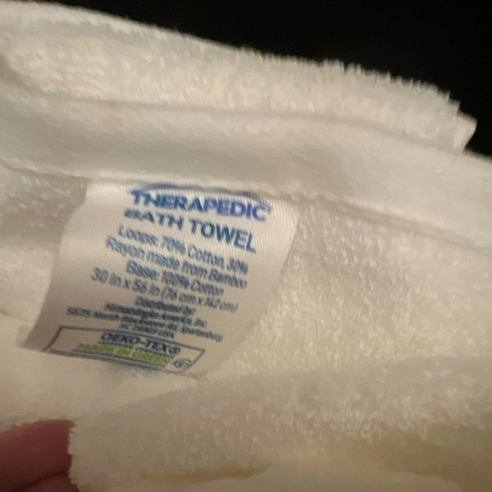 Therapedic White Bath Towel Cotton/Rayon Bamboo 30 x 56 Set of 3 Super Soft
